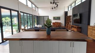 Sarang Jati Mansion - 1