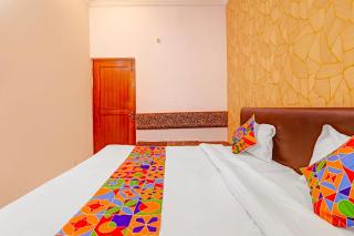 FabHotel Anant - 2