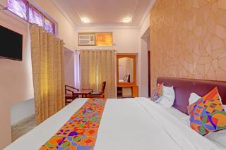 FabHotel Anant - 2