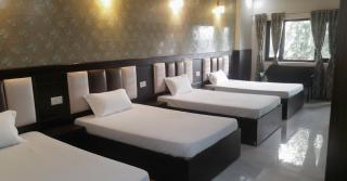 Cottage Club Inn - 7