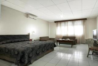 Hotel Griyadi Kusuma Sahid - 6