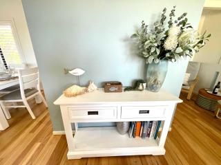 Sea Breeze on Carroll - 4BR beachside home - 2