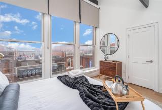 The Saddlery-Playlist-2 Units-Walk to Broadway - 5