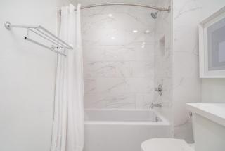 The Saddlery-Playlist-2 Units-Walk to Broadway - 4