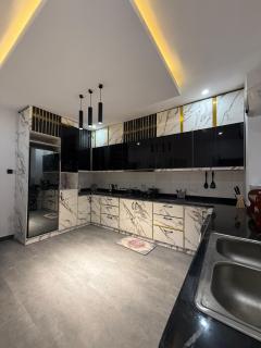 Quantum Havens -New York - 8