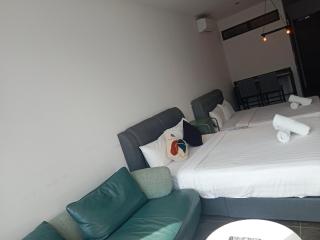 Scarletz Suites Klcc Twin Tower by Majestic - 3