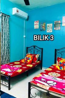 YanA YeNki Homestay LimbOngaN TenGkErA MelaKa - 7