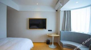 GreenTree Inn Lianyungang Suning Square Hualian Mantion Hotel - 7