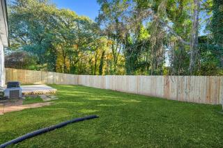 Elegant Atlanta Home with Cozy Relaxation Space - 9