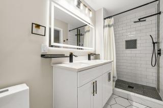 Elegant Atlanta Home with Cozy Relaxation Space - 6