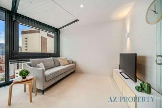 Metro Nest Light-Filled 1BR in CBD - 9