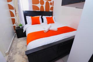 Ngong Road Studio, Racecourse Gardens with Free parking, Netflix &Pool, Pearl1 Luxury bnbs - 4