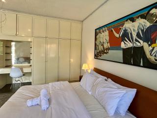 Cozy Family Homestay 2BR with Balcony in Shared Bungalow SS2 PJ New - 4