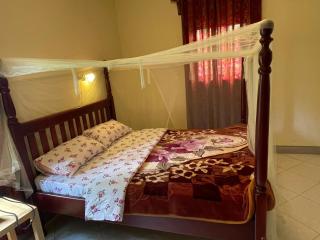 Entebbe gardens holiday home - 9