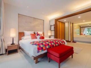 Elegant Beachfront 3BR Condo at Pearl of Naithon - 3