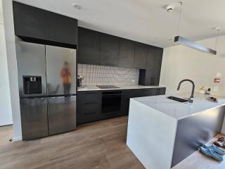 Wanaka Modern 2-Bed 2-Bath Apt - Albert Town - 9