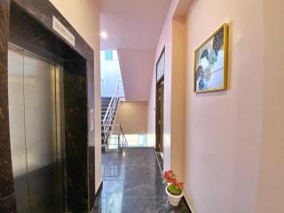 Hotel O Luxe's Stays - 6