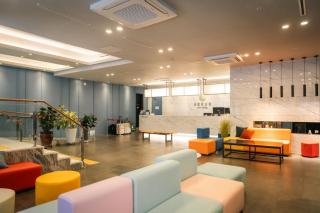 Arban City Hotel - 8