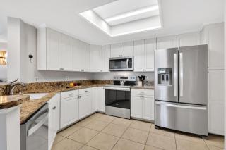 4205 Windsor Court North - 3