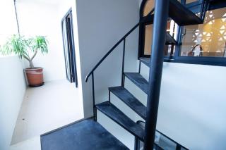 Divine mediterranean-style loft - 9