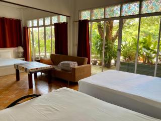 Baan Napapan Beach Front, Hua Hin - 4