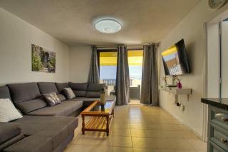 Penthouse con Vistas al Mar, Terraza, Jacuzzi y Piscina en Playa Fañabé - 8