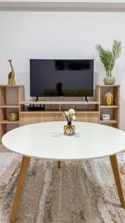 Venus Exquisite Apartment at Qualis - 1