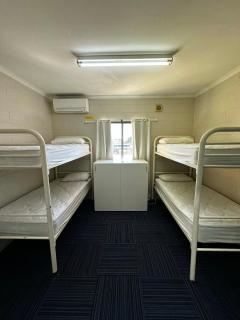 Ningaloo Club Backpackers - 7