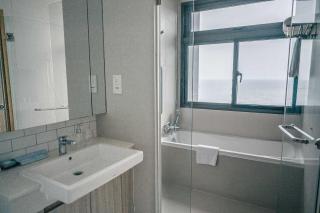 Oakwood Hotel & Residence Sri Racha - 8