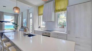 Paradise Island Oceanfront Villa - Modern Luxury - 7