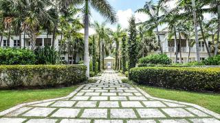 Paradise Island Oceanfront Villa - Modern Luxury - 2