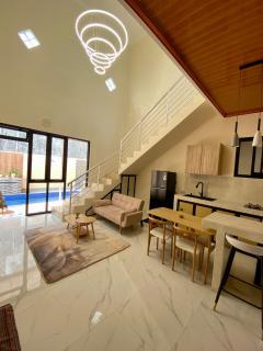 Sierra Villa Malang - Private Swimming Pool - 4 BR - 9