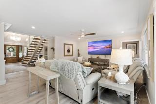 1 Firethorn Lane - 8