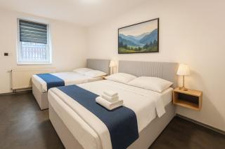 Ideal for Big Groups, Modern 14 Guest Apartment Near Prague - 6