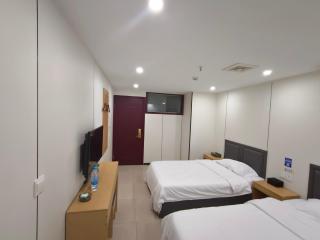 Yiren Starry Sky Hotel - 3