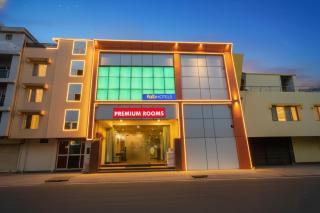 FabExpress Premium Rooms - Nr Yashobhoomi Convention Centre - 0