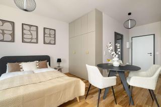 Stylish & Elegant Studio with Parking & Balcony with View Remote Work by Noclegi Renters - 8