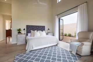 Luxury Home with Comforts - 8