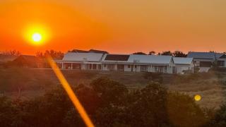 Luxury Home with Comforts - 2