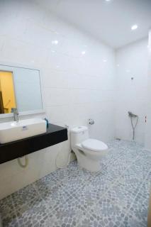 Victoria Hotel And Apartment - 4