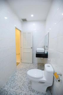 Victoria Hotel And Apartment - 5