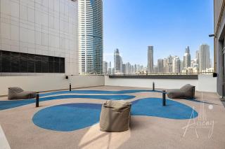 Voguish studio! Walk to Burj Khalifasleeps 3! - 4