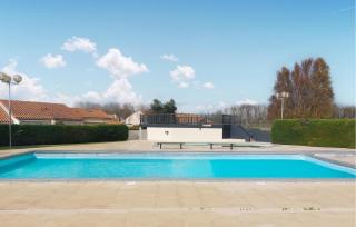 Awesome Home In La Palmyre With Wifi - 1
