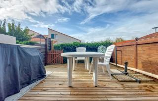 Awesome Home In La Palmyre With Wifi - 9
