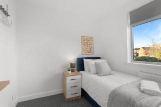 Perfect Booking 5 min Drive To Blyth Beach - 4