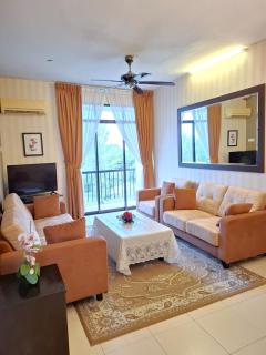 Partial Seaview with Wifi, Batu Ferringhi - 9