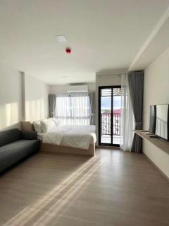 Vay Pothisan North Pattaya - 5