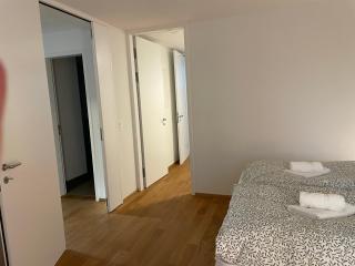 Spacious light-flooded apartment with garden at Lake Zurich - 5