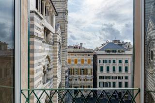 JOIVY Exclusive Flat for 6 near Cathedral of Genoa - 9