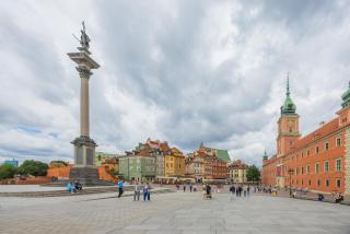 Heart of Old Town CityView Apartment with by Noclegi Renters - 7